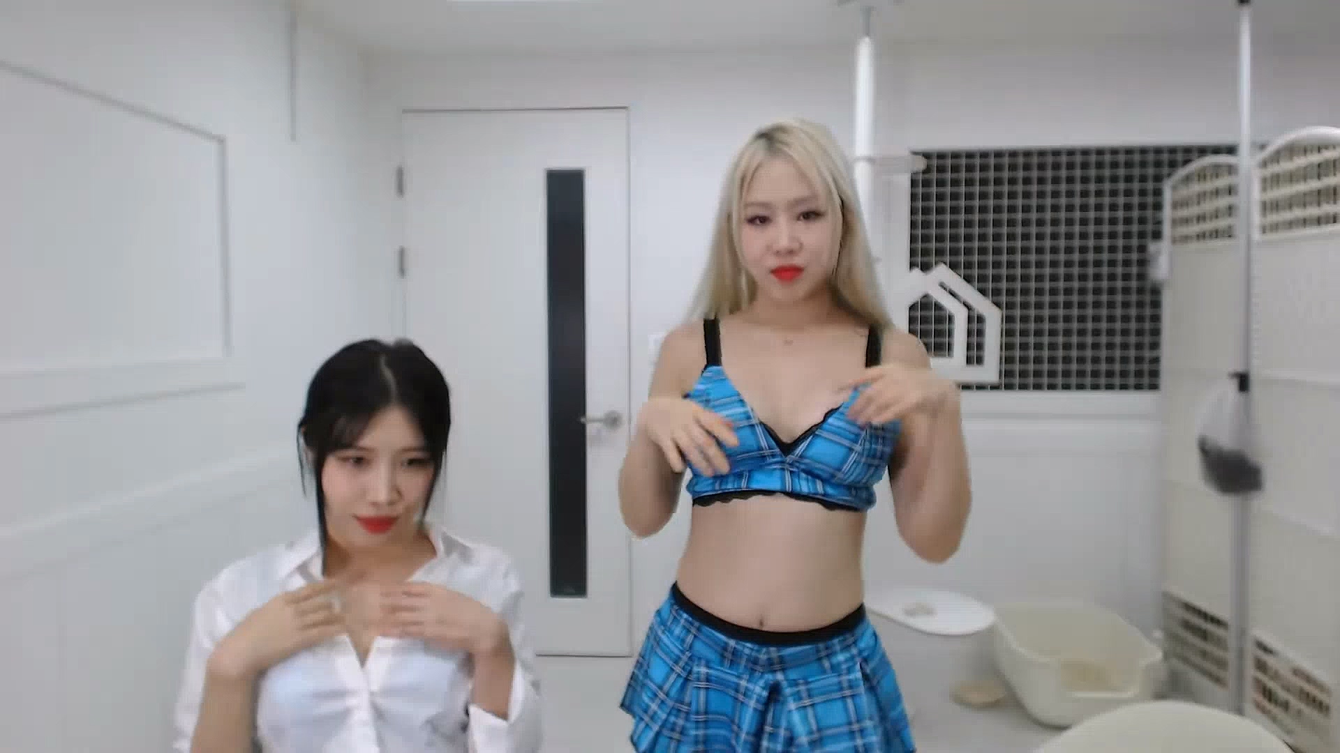24 년 9월 2번째 라이브 Live 🖤 2024/09/28 Waveya Livestream直播 – #0126插图1