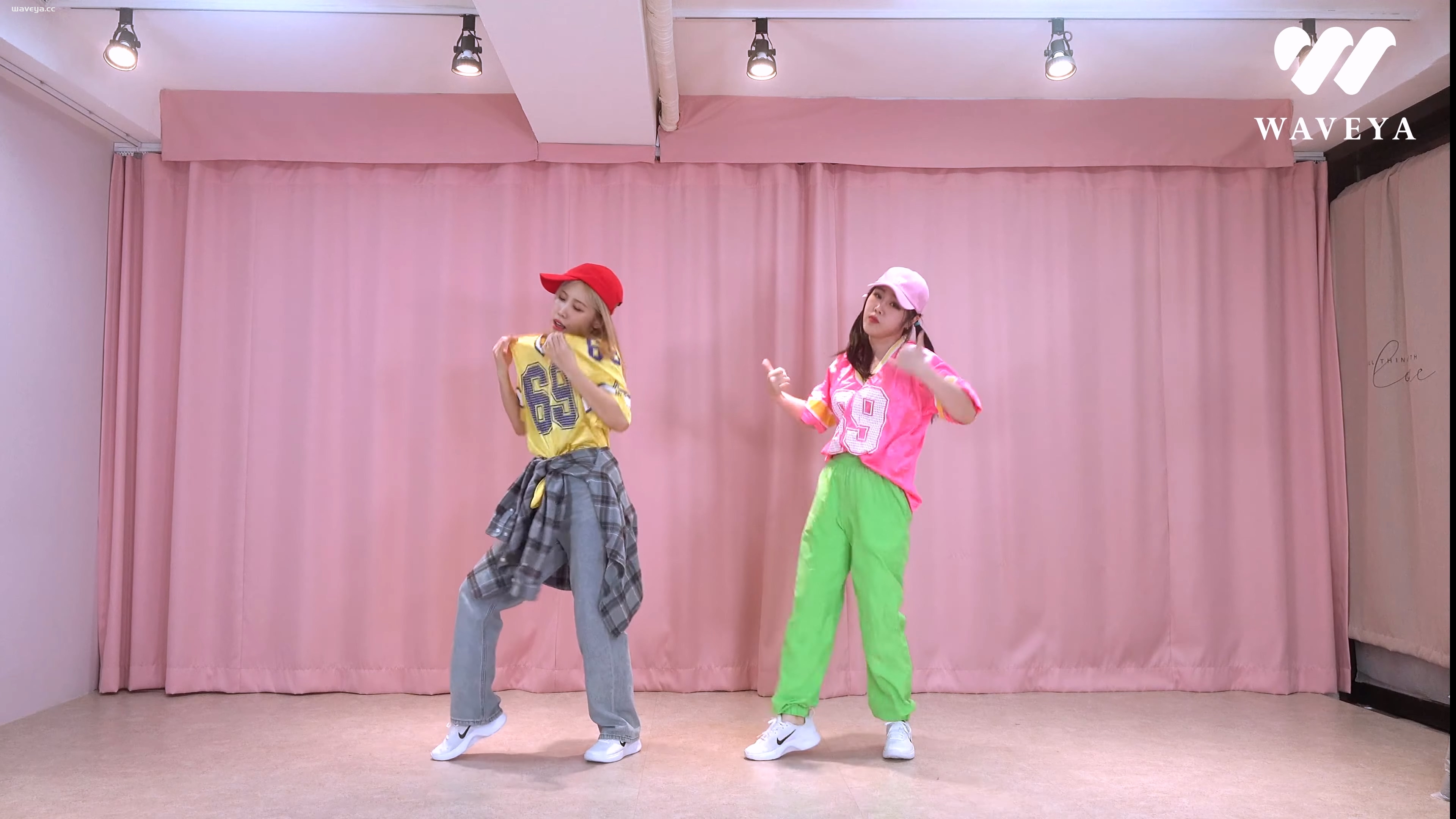 지코 (ZICO) – 새삥 (Prod. ZICO) 스트릿 맨 파이터(SMF) 스맨파 리더 계급 안무 Dance Cover Waveya 웨이브야 – #0757插图