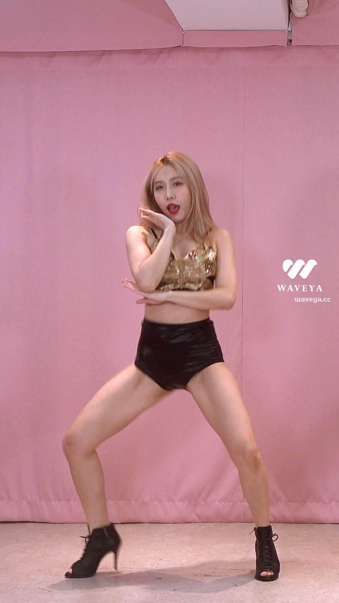 [입덕직캠] 누드 Nxde dance cover (여자)아이들((G)I-DLE) Waveya MiU 웨이브야 미유 – #0762插图1