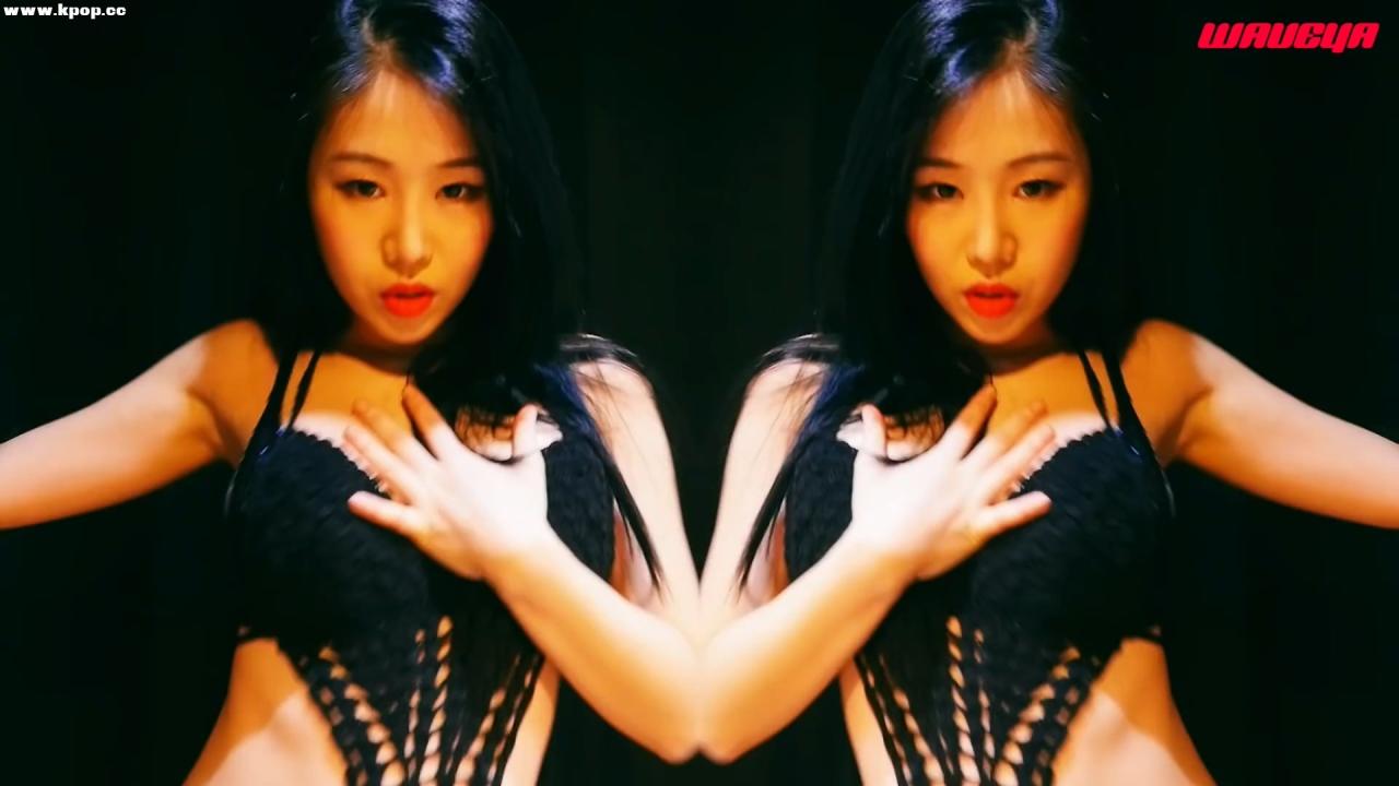 후방주의 역대급 뒷태 트월킹 WAVEYA Asian Twerk Anitta Downtown – #0485插图