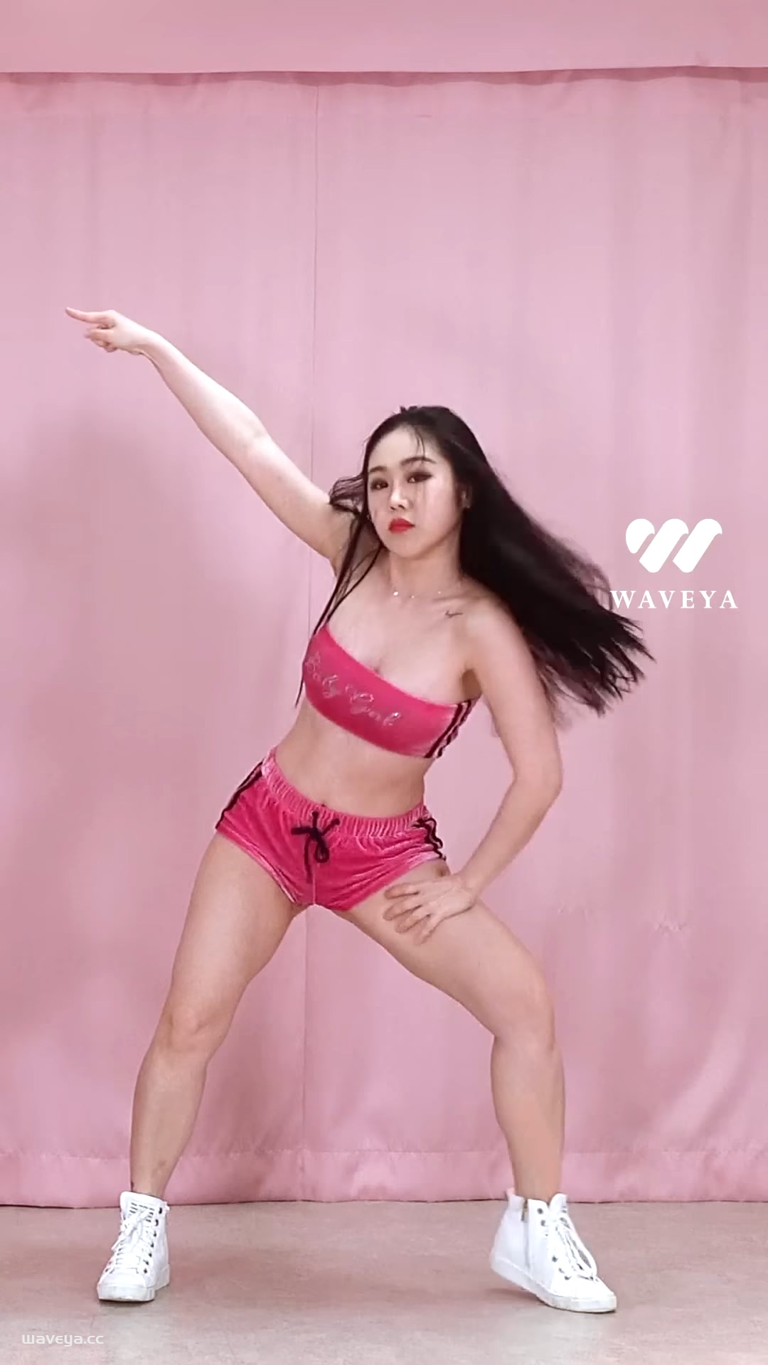 [입덕직캠] Jessi (제시) – ‘ZOOM’ 줌 Dance Cover Waveya Ari 웨이브야 아리 – #0737插图1