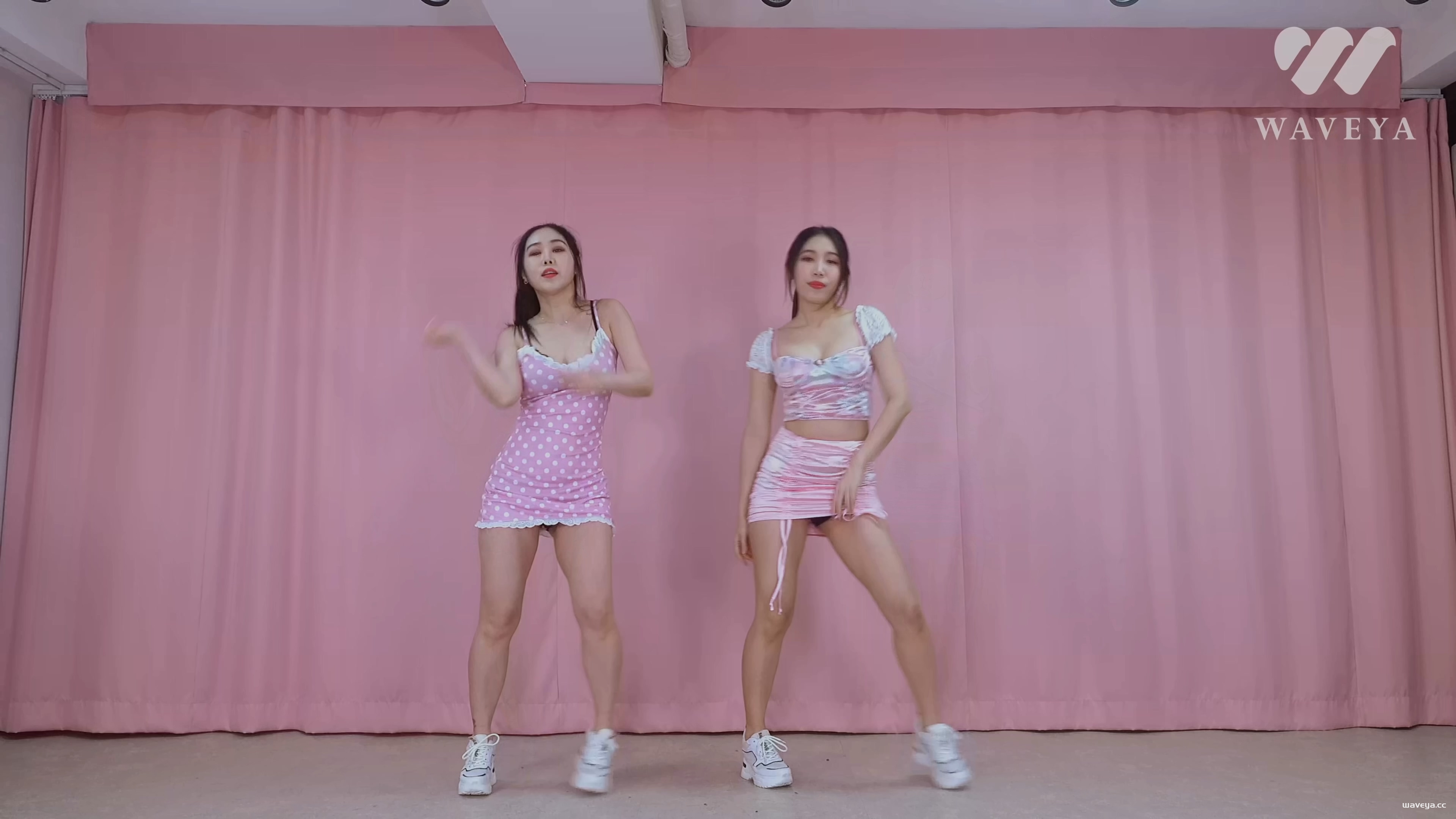 STAYC(스테이씨) ‘RUN2U’ 런투유 Dance Cover Waveya 웨이브야 feat.ChoCo 초코 – #0721插图